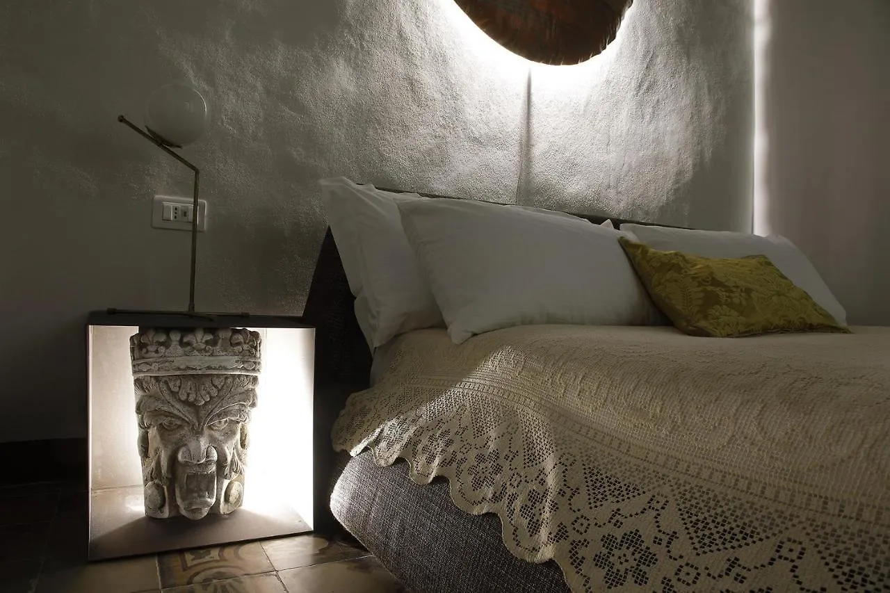 Nicotera Apartment Noto 0*,