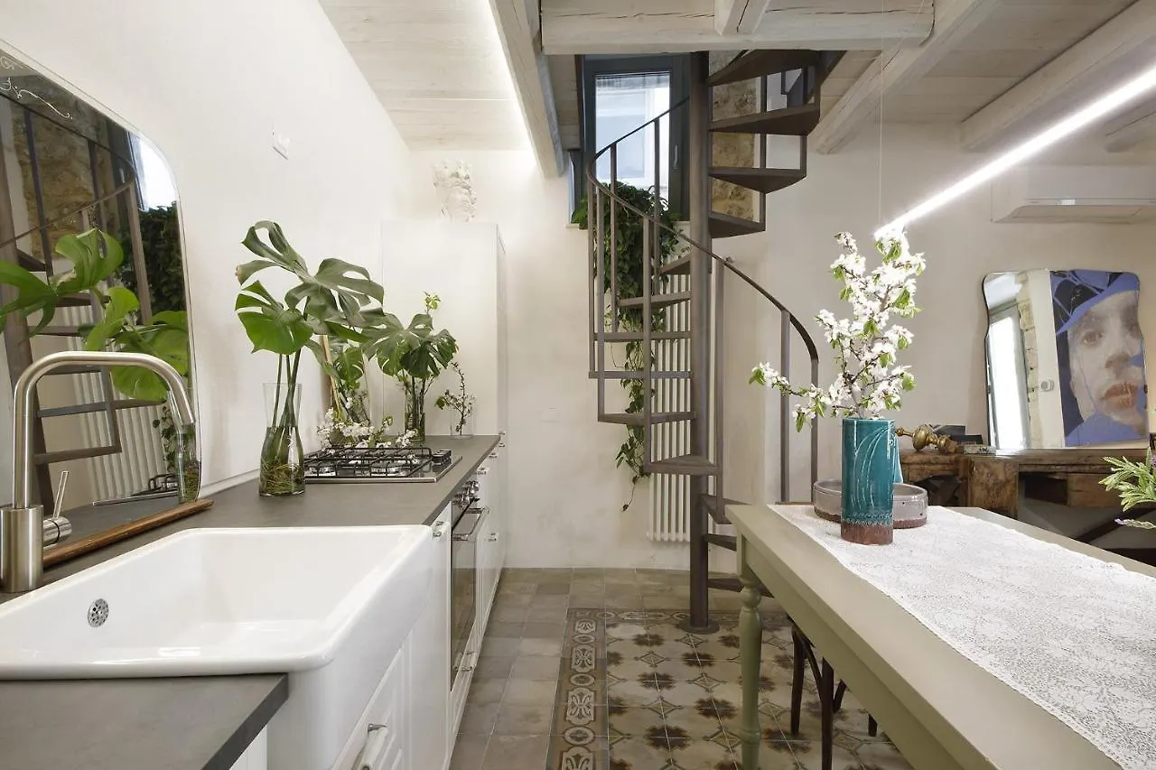 Nicotera Apartment Noto